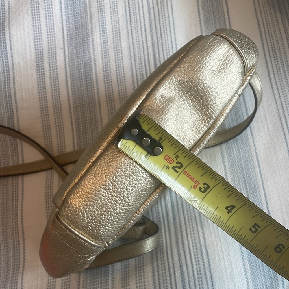 Gold Vince Camuto Leather crossbody - Picture 7 of 7